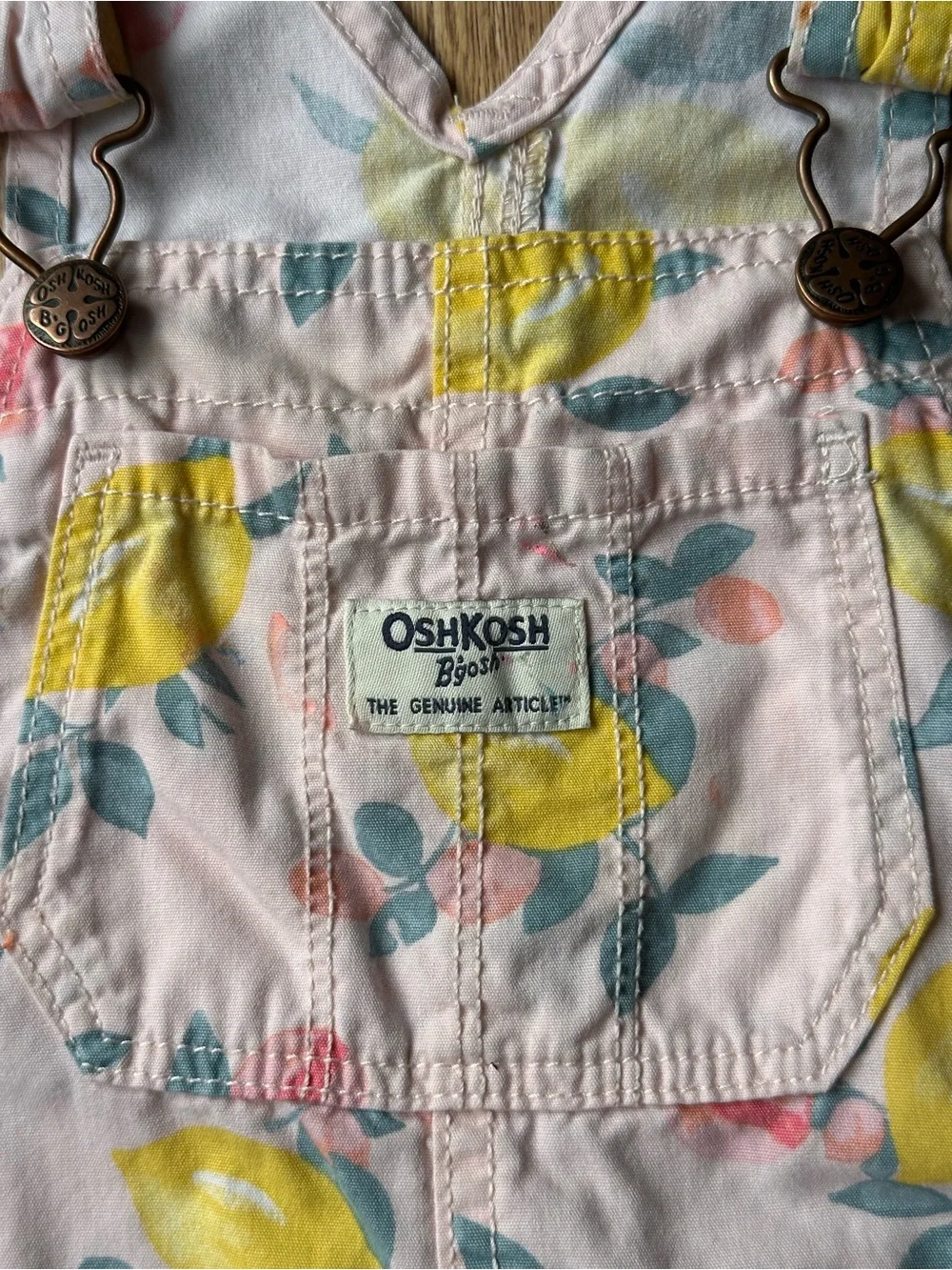 OshKosh Bgosh lemon print